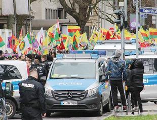 EU mulls total ban on PKK rallies and flags