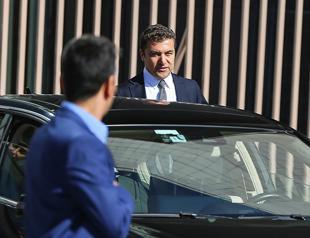 Probe launched against journalist İsmail Küçükkaya for insulting public officials