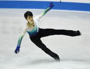 Hanyu, Medvedeva start road to Pyeongchang in Moscow