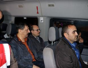 Turkish police detain 2 ex-judges sought on Gülen charges while trying to flee to Greece