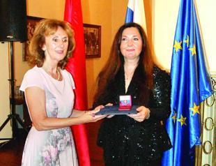 ‘Magic flute’ gets one more medal