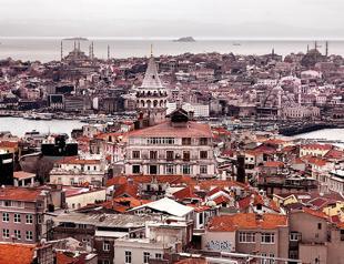 Turkish BASE jumper to fly from Istanbul’s Galata Tower to Üsküdar