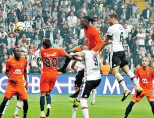 Defending champion Beşiktaş, Başakşehir draw with late goals