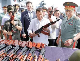 US praises Manila on winning Marawi fight