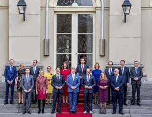 New Dutch cabinet sworn in after record coalition talks
