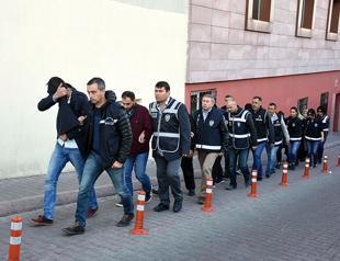 Six public officials suspended in Gülen probe