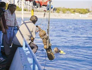 Ottoman cannonballs removed from water