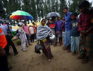 At least 4 killed in boat capsize in Myanmar