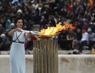 Olympic flame burns for 2018 winter games