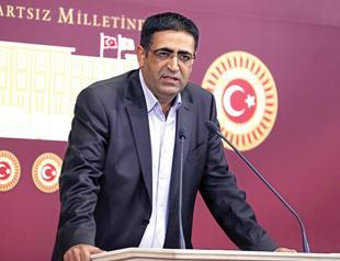 Jailed Turkish MP in same prison as prosecutors who charged him
