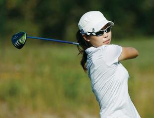 Sun Young-Yoo of Korea takes LPGA lead
