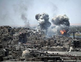 Coalition ‘air strikes drop’ as ISIL crumbles