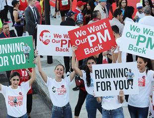 Lebanon runners race to show support for resigned PM