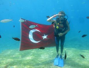 Women make up 30 percent of certificated scuba divers in Turkey, board member says
