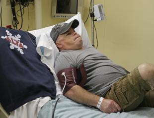 US scientists try 1st gene editing in the body