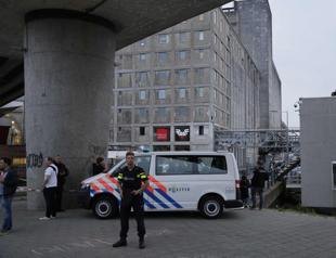 Dutch police ‘cannot ban’ headscarf for officers