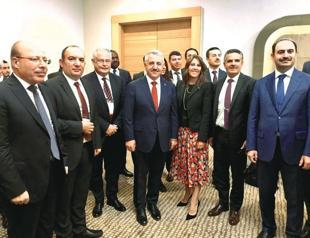 Turkey aiming big in e-commerce: Minister