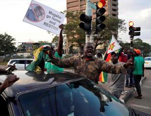 Zimbabwes Mugabe resigns, ending four decades of rule