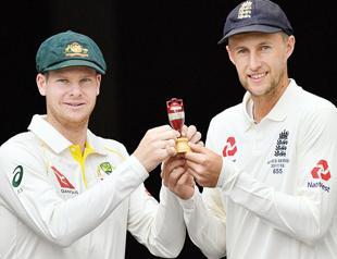 Spotlight on Smith and Root on Ashes stage