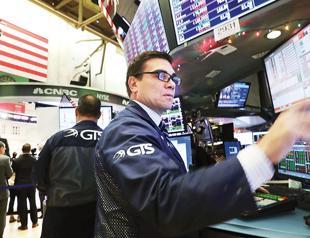 US economy sees fastest growth in three years in third quarter