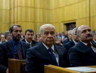 MHP leader slams CHP leader over offshore allegations