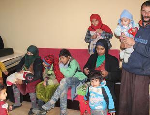Mostly children, 42 Syrians detained in Turkey