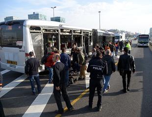 19 injured in metrobus crash in Istanbul