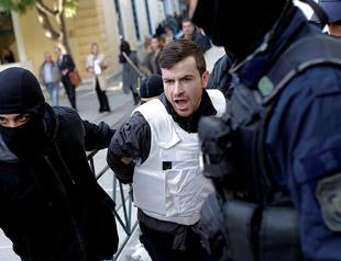 Greek court orders detention of nine Turkish terror-linked suspects