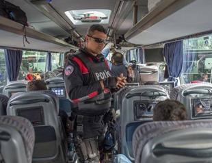 Syrians in Şanlıurfa need ‘road permits’ to leave province, governor’s office says