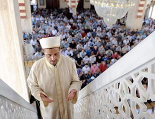 Turkish Constitutional Court rejects appeal against ban on state religious officials’ involvement in politics