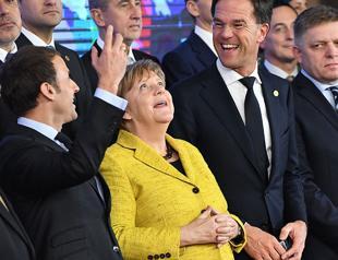 EU to move on Brexit talks, Irish ‘riddle’ remains