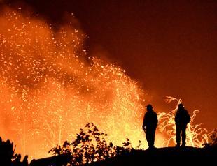 California fire grows into third largest in state history