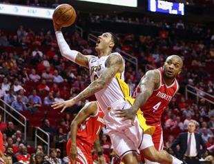 Lakers end Rockets’ 14-game win streak