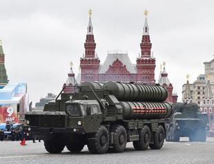 Russia finalizes S-400 missile system deal with Turkey