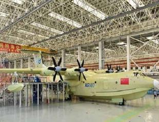 World’s largest amphibious aircraft takes off in China
