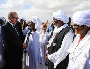 Erdoğan calls for more Turkish investment in Sudan