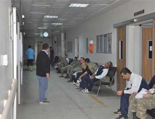 44 soldiers hospitalized due to food poisoning in Turkey’s Gaziantep