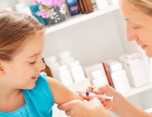 Over 10,000 families in Turkey reject vaccinations for children: Doctor