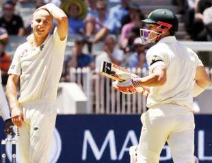 David Warner enjoys late Christmas gift