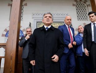 Former President Gül says he will continue expressing his views amid decree debate