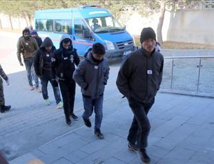 Over 30 undocumented migrants held by police in Turkey’s Kırklareli