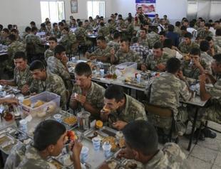 Gov’t announces winners of centralized bid to supply food to army after poisoning cases