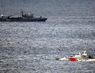 Turkish coast guard prevents Greek ships from approaching disputed Aegean islets