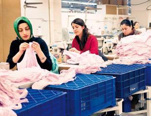 Turkey’s economy to grow by 4.8 pct in next five years: Fitch