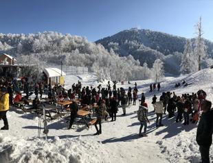 Kartepe welcomes thousands of skiers