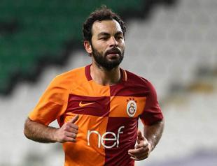 Court rejects Turkish footballer’s attempt to ban Samsung’s S8 mobile phone