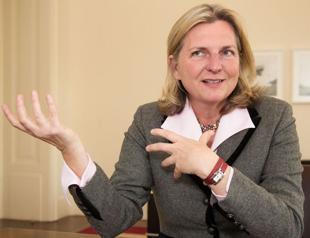 Austrian FM to visit Turkey on Jan 25: Çavuşoğlu