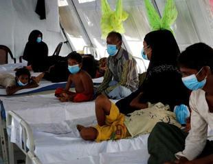Deadly ‘long-lost disease’ diphtheria rages through Rohingya camps