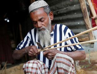 Myanmar, Bangladesh meet amid doubts about Rohingya repatriation plan