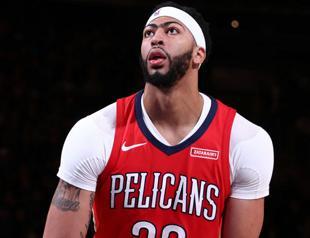 Davis powers Pelicans, ‘Wolves roll over Portland